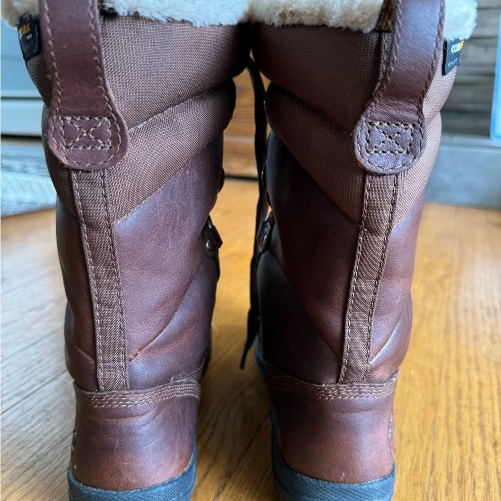 Timberland fleece lined snowboots